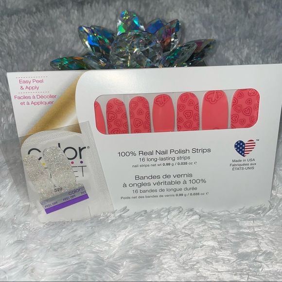 Color Street | Heartthrob, coral color, playful heart designs nail strips - Picture 4 of 11